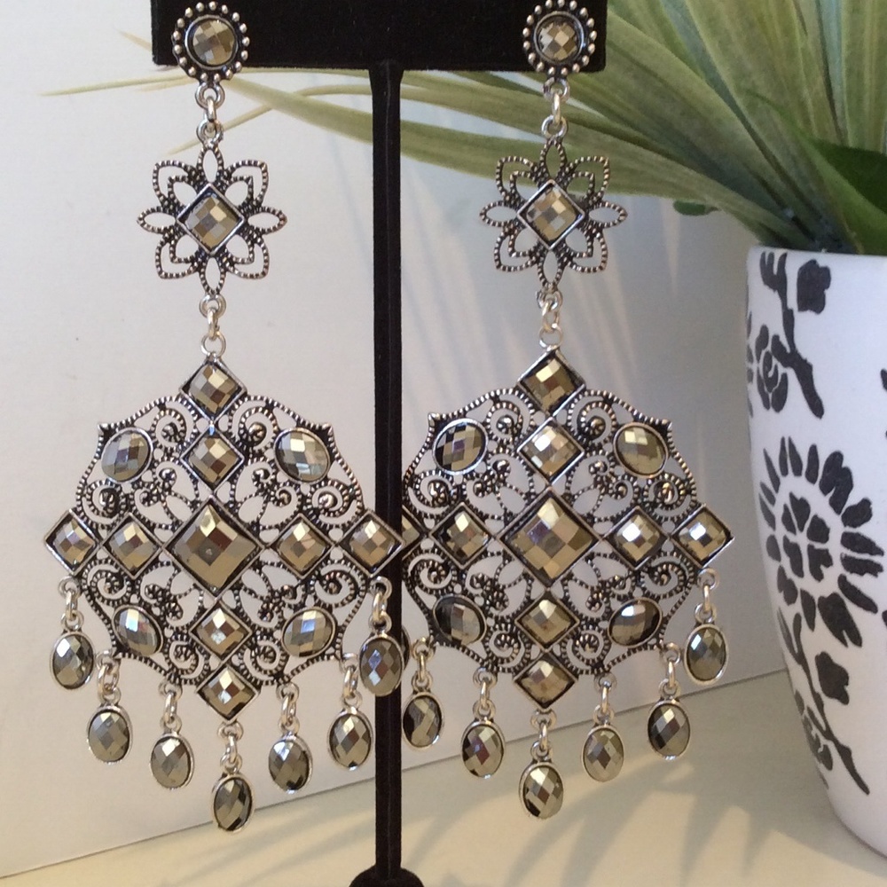 Silver Moroccan Drop Earrings